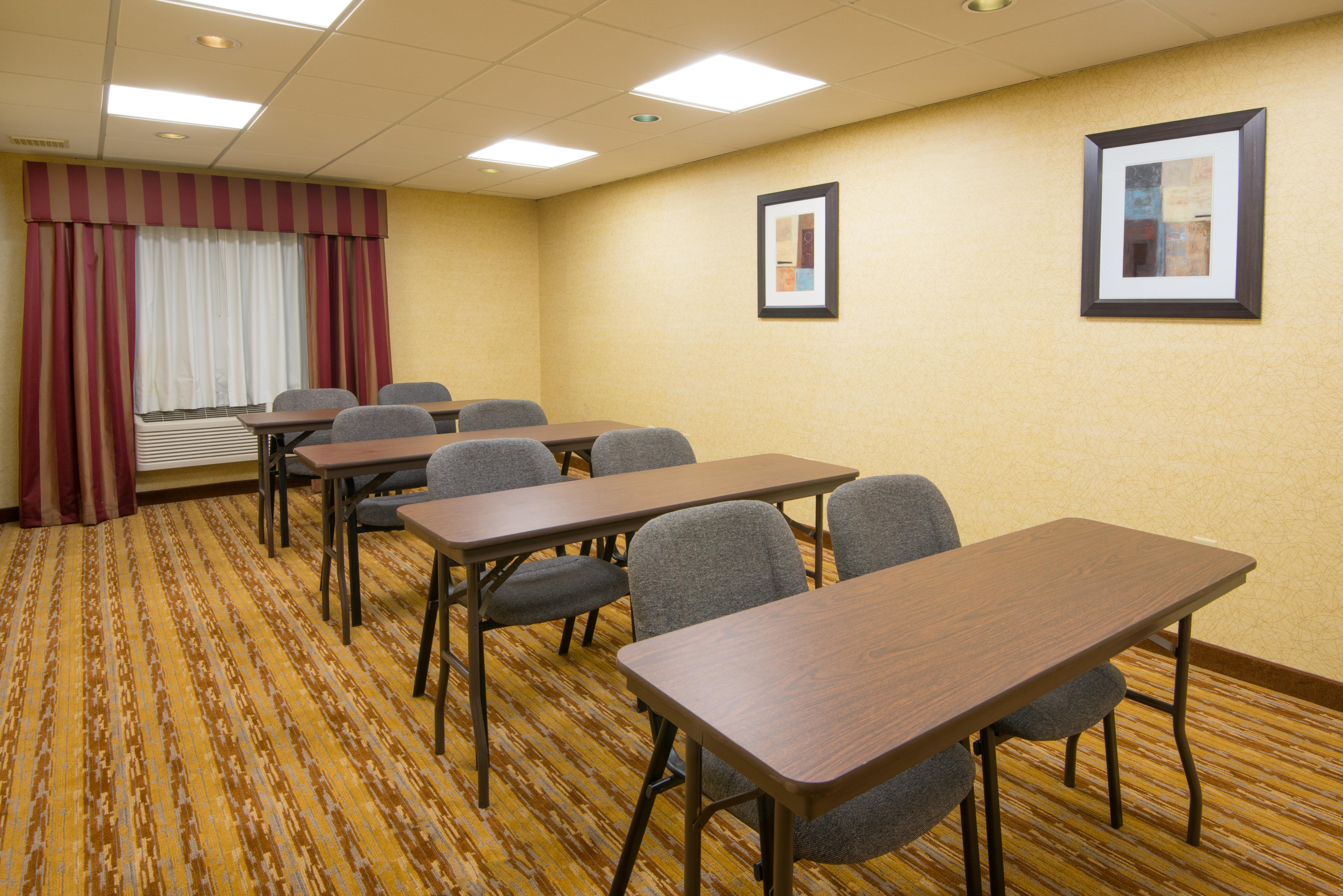 Holiday Inn Express Hotel & Suites Wauseon By Ihg Ngoại thất bức ảnh