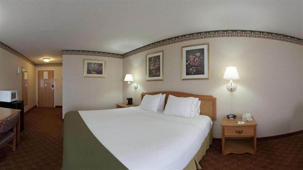 Holiday Inn Express Hotel & Suites Wauseon By Ihg Ngoại thất bức ảnh